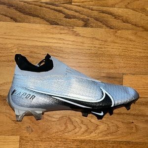 Brand new never worn vapor edge 360 flynet